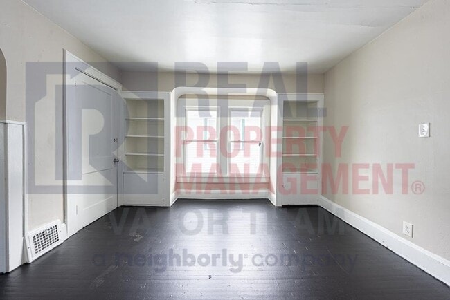 Building Photo - 15714 Huntmere Ave