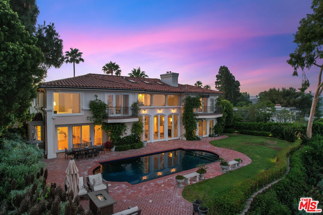 Foto principal - 10814 Savona Rd