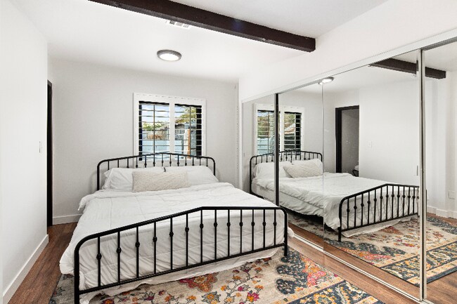 Foto del edificio - 3221 N 13th St