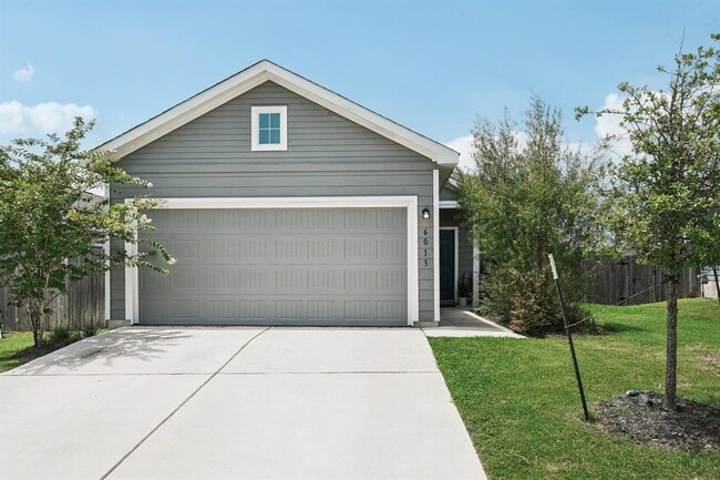 Building Photo - 6013 Eden Dr