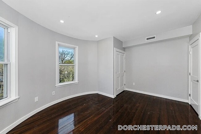 Foto del edificio - 19 Chase St