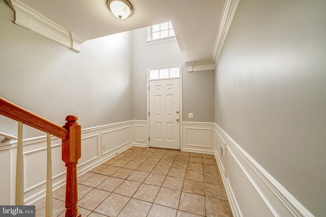 Building Photo - 13937 Gothic Dr