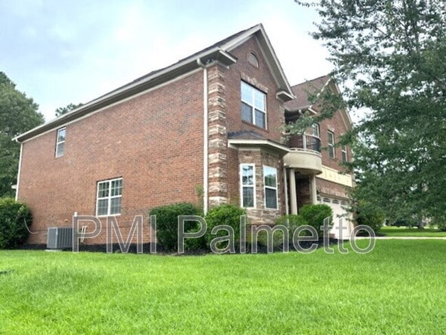 Building Photo - 348 Woodmill Cir