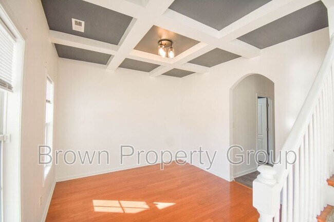 Foto del edificio - 51 Craven Ct