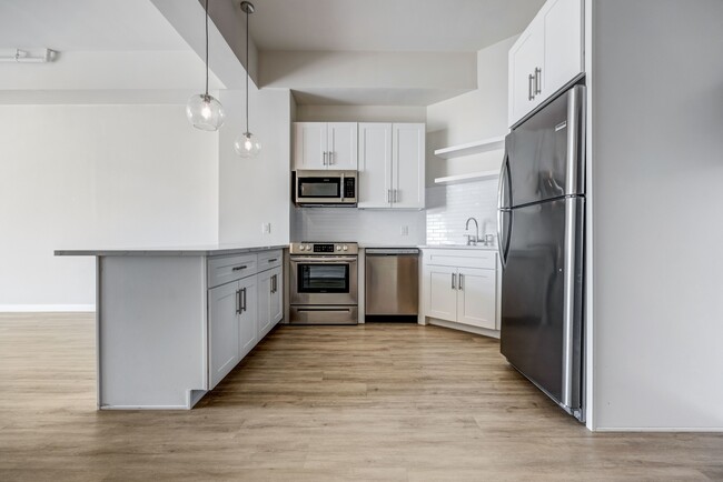 Luckey Platt - 57 Cannon St Poughkeepsie, NY | Apartments.com