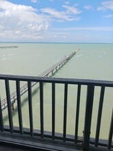 Building Photo - 4334 Ocean Dr