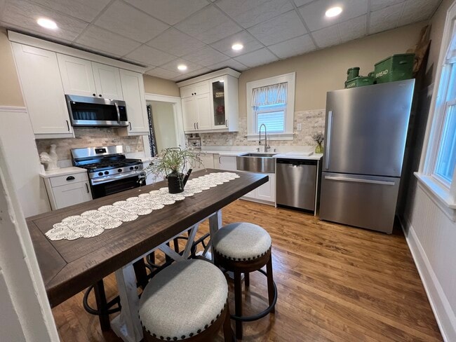 Foto del edificio - 2612 75th St