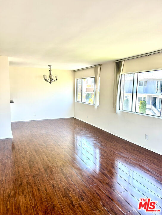 Building Photo - 1440 Reeves St