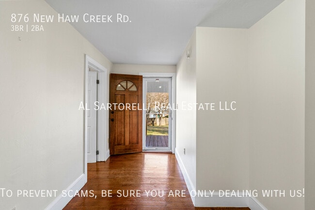 Foto del edificio - 876 New Haw Creek Rd