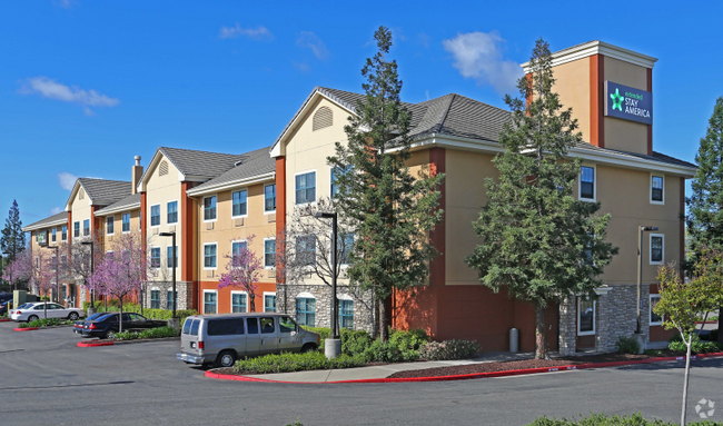 Exterior - Furnished Studio - Roseville