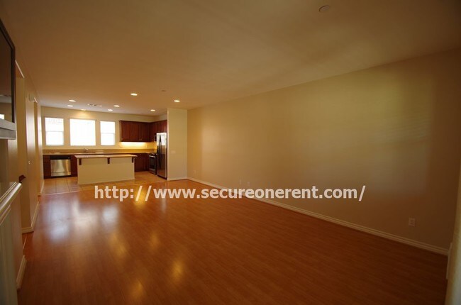 Building Photo - 4592 Via Presidio Via