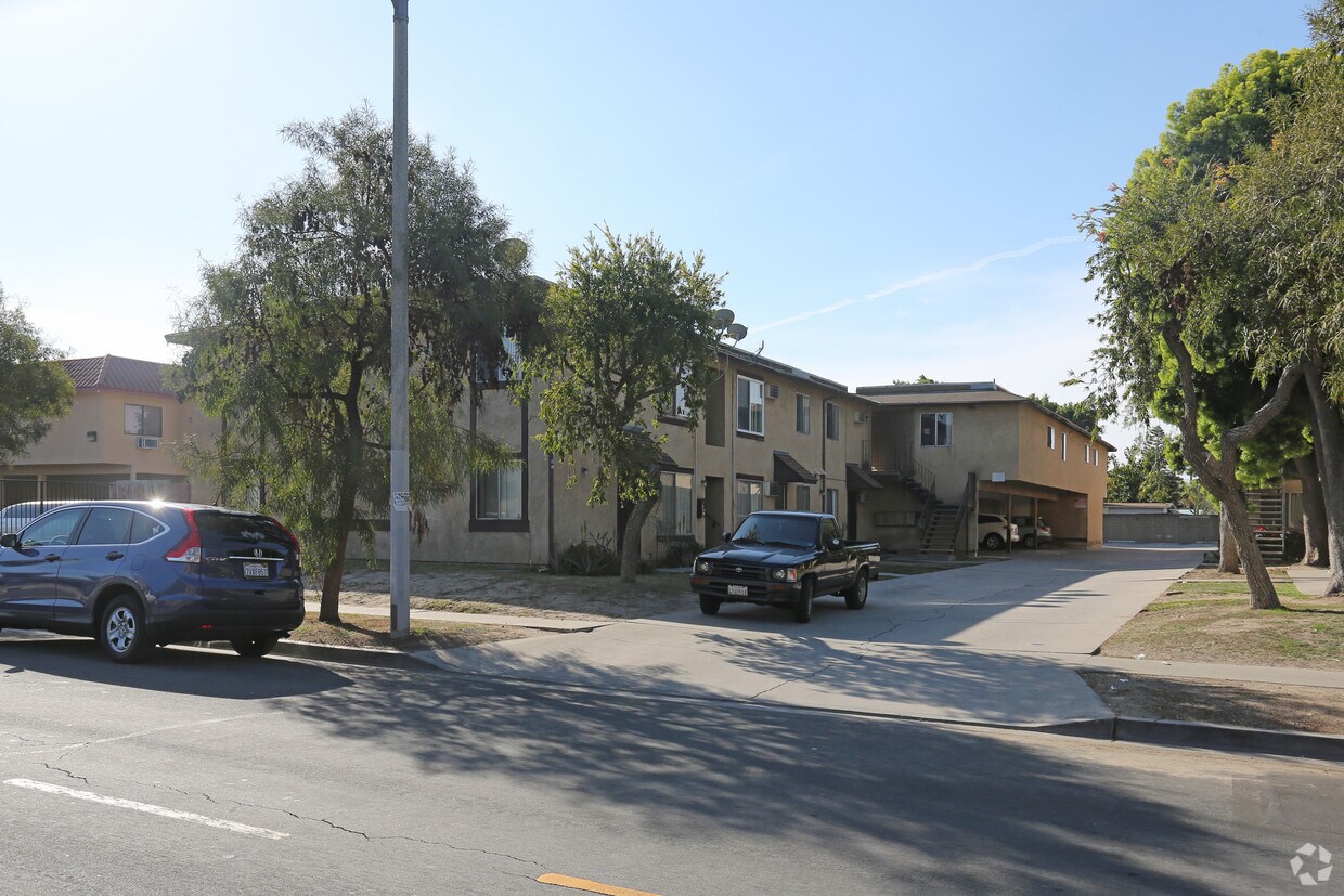 7930 2nd St, Stanton, CA 90680 Apartments in Stanton, CA