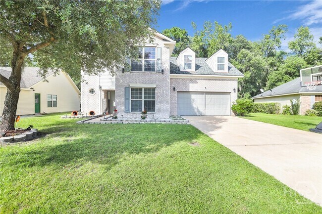 Foto del edificio - 136 Meadowside Ln