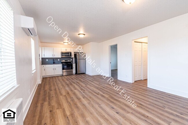 Foto del edificio - 1823 Griswold Dr