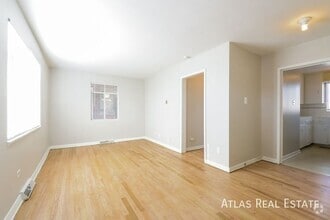 Building Photo - 7131 E 60th Way