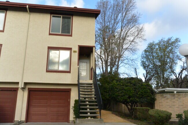 Foto del edificio - 39901 Lindsay McDermott Ln