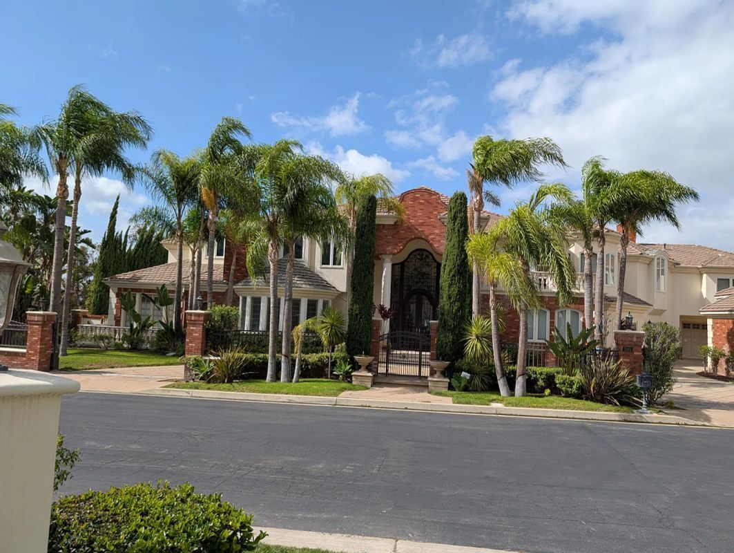 Building Photo - 5051 E Copa De Oro Dr