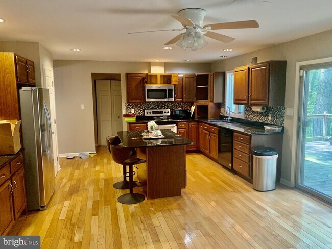 Foto del edificio - 1436 Kirkwood Rd