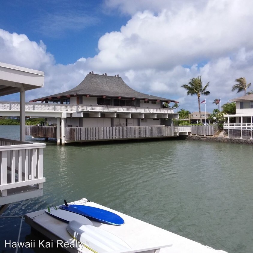 375 Opihikao Pl, Honolulu, HI 96825 House Rental in Honolulu, HI