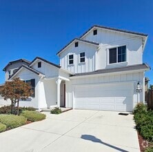 Building Photo - 504 Gemstone Wy