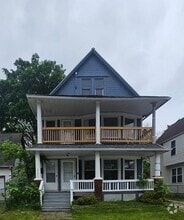Building Photo - 10602 Earle Ave