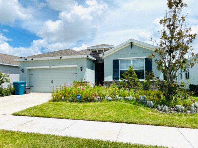 Building Photo - 5370 Sunshine Dr