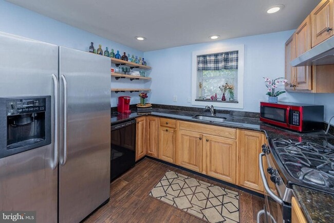 Foto del edificio - 1 Colson Ct