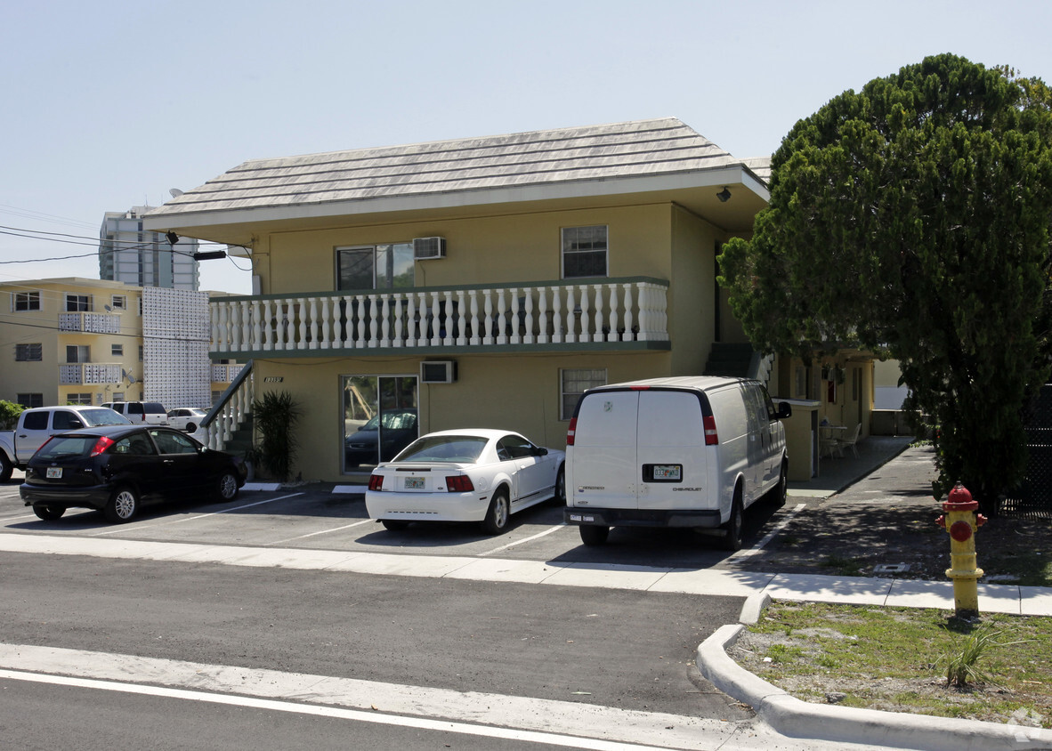 Building Photo - Frank Russo Apartments