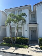 Building Photo - 15627 SW 40th St