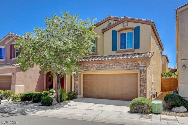 Building Photo - 7701 Jasmine Falls Dr