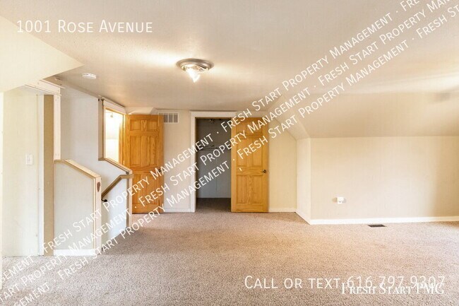 Foto del edificio - 1001 Rose Ave