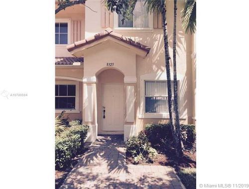Primary Photo - 8325 SW 26th St