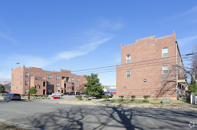 Building Photo - Melrose Apartments