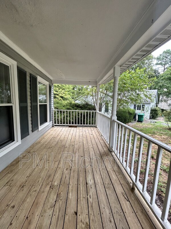 Building Photo - 4904 Kavanagh Ct