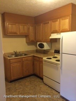 Building Photo - 2 br, 1 bath Apartment - 1540 4TH AVE