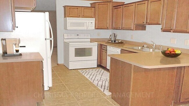 Foto del edificio - 5600 W Bakker Park Dr