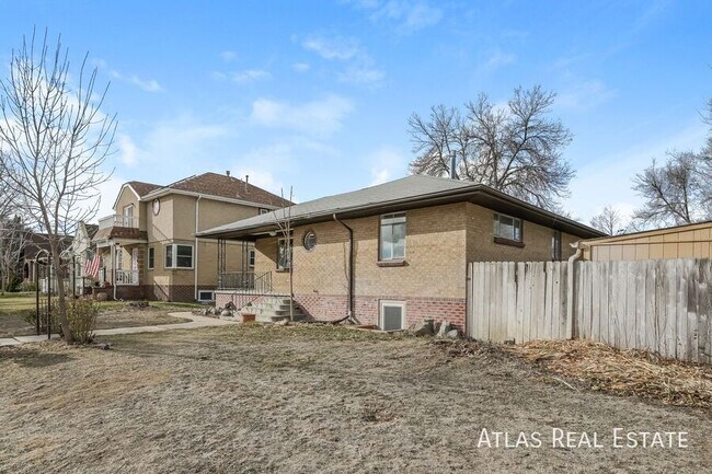 Foto del edificio - 2353 S Sherman St