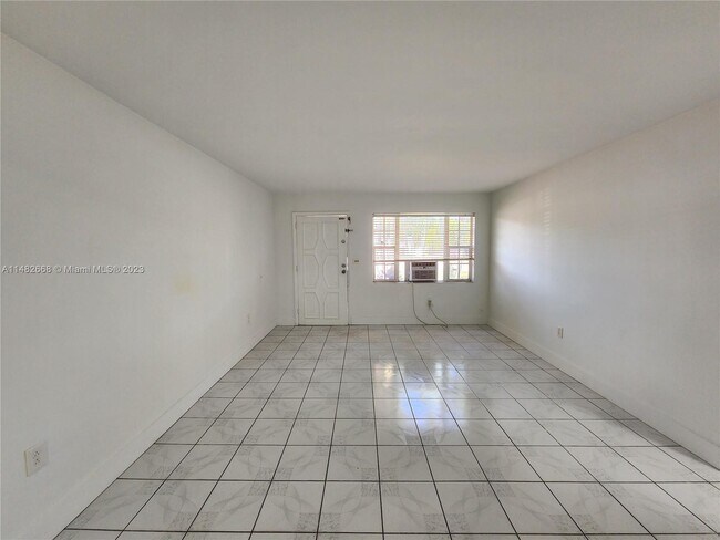 Building Photo - 360 NW 119th St