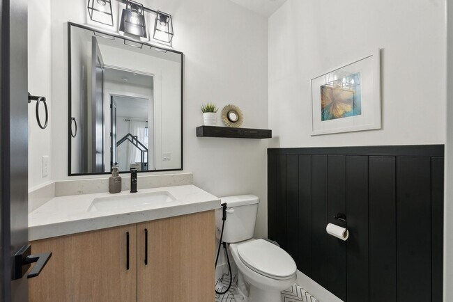 Foto del edificio - Stunning Single Family Home In Beautiful N...