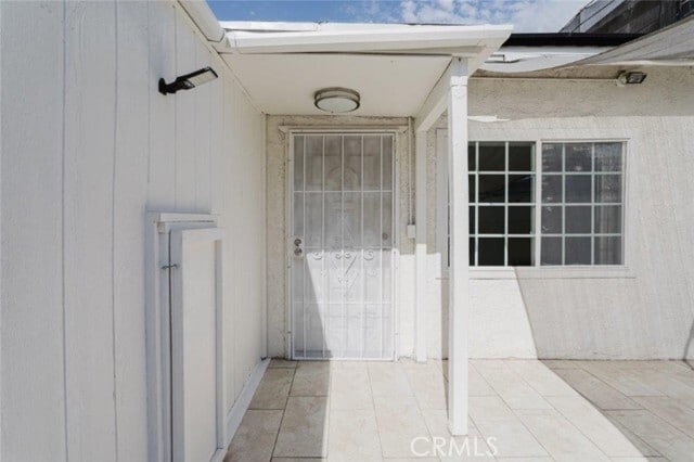 Building Photo - 6609 Camellia Ave