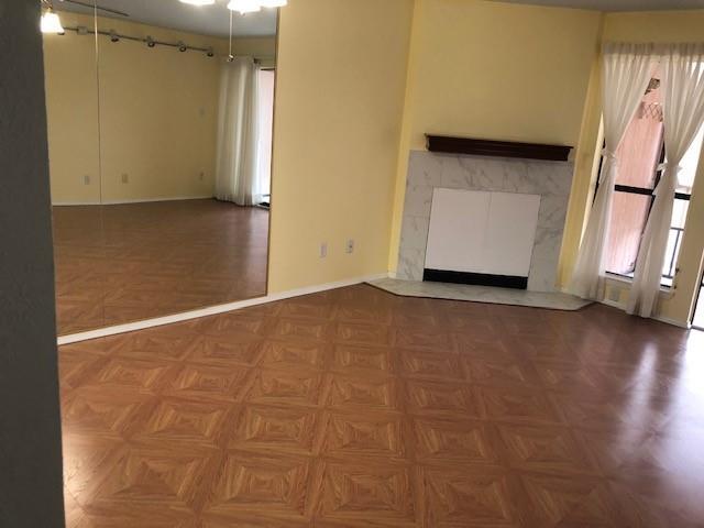 Building Photo - 11460 Audelia Rd