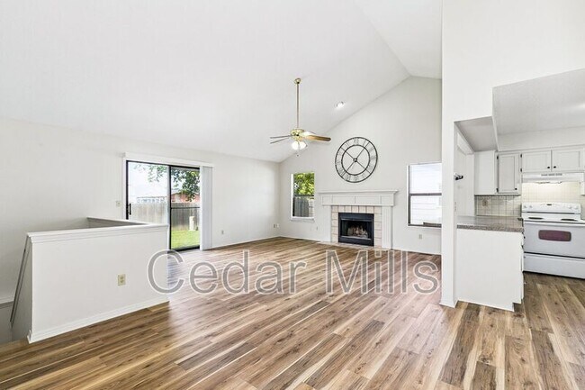 Foto del edificio - 550 W 3rd St
