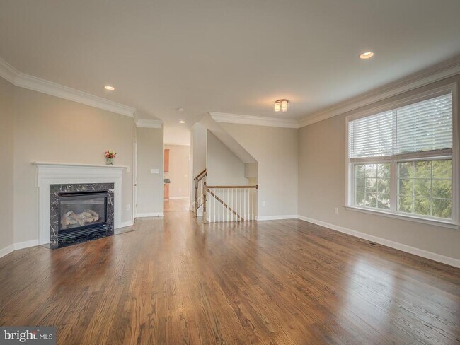 Building Photo - 42451 Magellan Square
