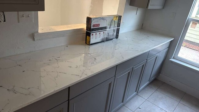 Foto del edificio - 301 N Westmoreland Dr