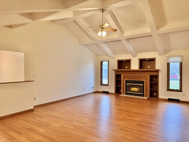 Foto del edificio - 9807 Double Ditch Cir