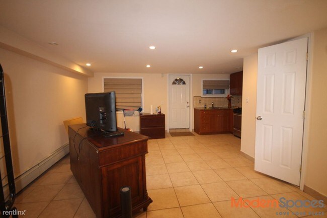 Foto del edificio - 4209 25th Ave