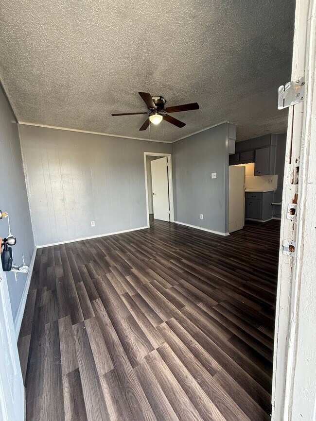 Building Photo - 1016 N 12th St