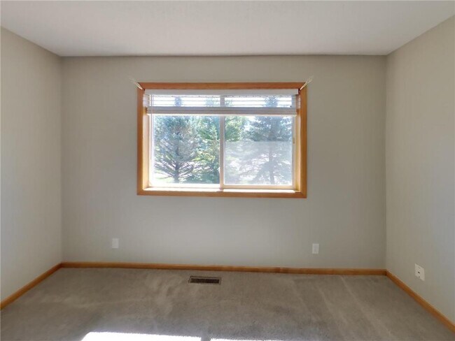Building Photo - 5160 149th Ln NW