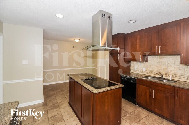 Building Photo - 6047 Tiffany Rd