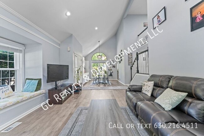 Building Photo - 100 Chatsworth Cir